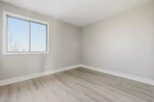 4180 Williamsburg Ct, Glenview, IL 60025 - Photo 15