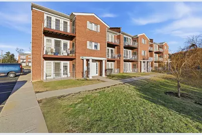 4180 Williamsburg Court #301, Glenview, IL 60025 - Photo 1