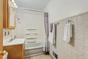 1038 Arthur Ave, Berkeley, IL 60163 - Photo 15