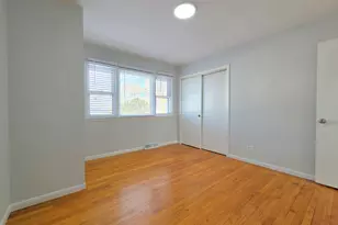 29 E Lake Shore Dr, Round Lake Park, IL 60073 - Photo 19