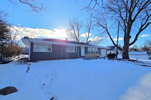 29 E Lake Shore Dr, Round Lake Park, IL 60073 - Photo 39