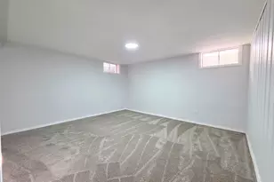 29 E Lake Shore Dr, Round Lake Park, IL 60073 - Photo 23