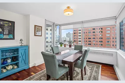 4250 N Marine Drive #922, Chicago, IL 60613 - Photo 5