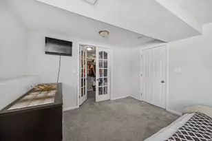 7704 Knotty Pine Ct, Woodridge, IL 60517 - Photo 19