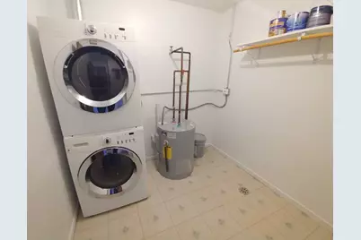 [Address not provided], Wheaton, IL 60189 - Photo 11