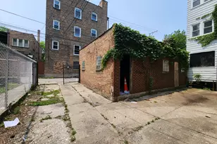 7952 S Langley Ave, Chicago, IL 60619 - Photo 3