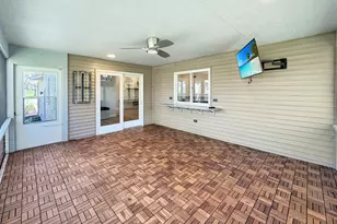 1669 Barberry Cir, Freeport, IL 61032 - Photo 25