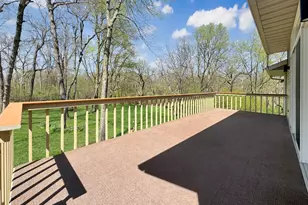 1669 Barberry Cir, Freeport, IL 61032 - Photo 27