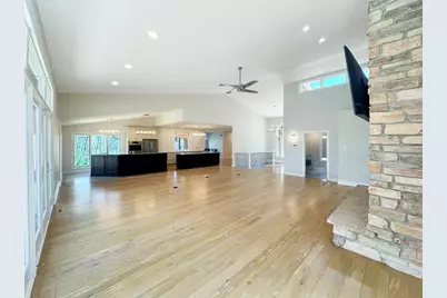 1669 Barberry Circle, Freeport, IL 61032 - Photo 7