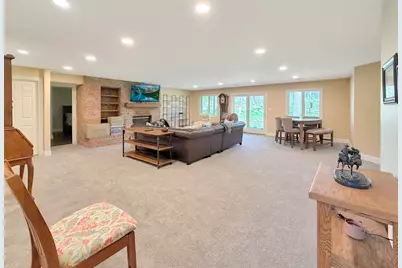 1669 Barberry Circle, Freeport, IL 61032 - Photo 67