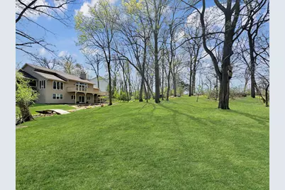 1669 Barberry Circle, Freeport, IL 61032 - Photo 49