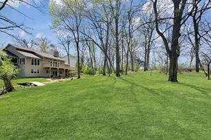 1669 Barberry Cir, Freeport, IL 61032 - Photo 49