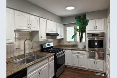 1200 Glen Lane, Hoffman Estates, IL 60169 - Photo 29