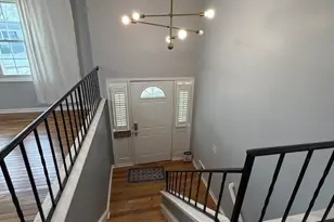 1200 Glen Ln, Hoffman Estates, IL 60169 - Photo 3