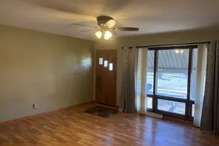 1164 Westview Dr, Rochelle, IL 61068 - Photo 3