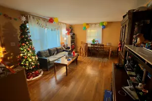 128 N York Rd, Bensenville, IL 60106 - Photo 5