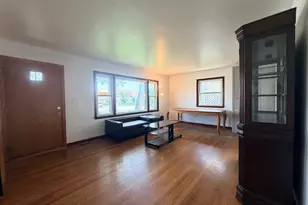 128 N York Rd, Bensenville, IL 60106 - Photo 7