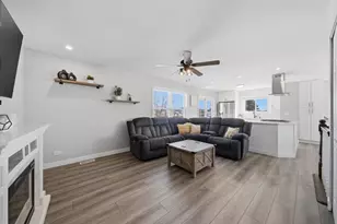 396 Nantucket Ct, Bartlett, IL 60103 - Photo 13