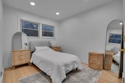 9317 Olcott Avenue, Morton Grove, IL 60053 - Photo 21