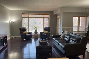 875 E 22nd St, Lombard, IL 60148 - Photo 13