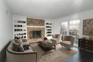 2309 Sudbury Ln, Geneva, IL 60134 - Photo 7