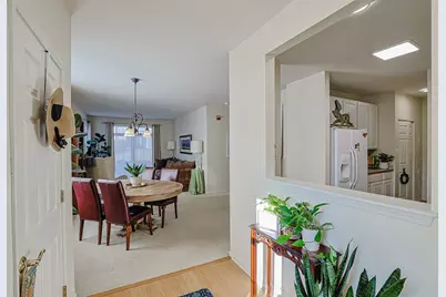 2436 Golf Ridge Circle, Naperville, IL 60563 - Photo 5