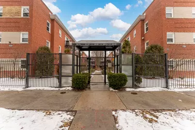 6417 N Damen Avenue #3W, Chicago, IL 60645 - Photo 1