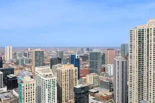 10 E Ontario St, Chicago, IL 60611 - Photo 3