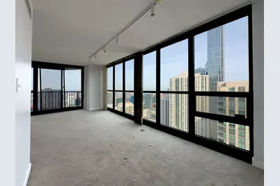 10 E Ontario Street #4206, Chicago, IL 60611 - Photo 9