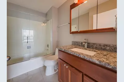 10 E Ontario Street #4206, Chicago, IL 60611 - Photo 17