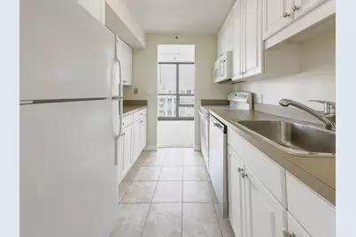 10 E Ontario Street #4206, Chicago, IL 60611 - Photo 11