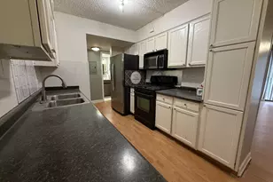 259 Stoneybrook Ln, Bloomingdale, IL 60108 - Photo 9