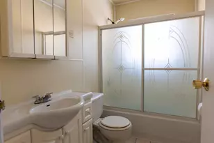 71 Cambridge Ln, Glendale Heights, IL 60139 - Photo 11