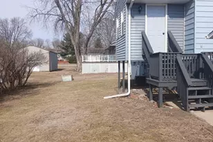 1114 Suncrest Dr, Fulton, IL 61252 - Photo 5