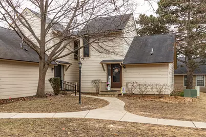 727 Colby Court, Gurnee, IL 60031 - Photo 1