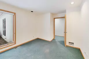 7716 Crystal Springs Rd, Crystal Lake, IL 60012 - Photo 37