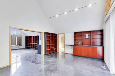 7716 Crystal Springs Road, Crystal Lake, IL 60012 - Photo 57