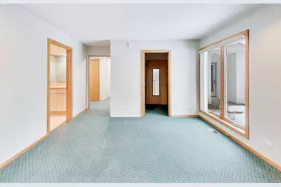 7716 Crystal Springs Road, Crystal Lake, IL 60012 - Photo 31