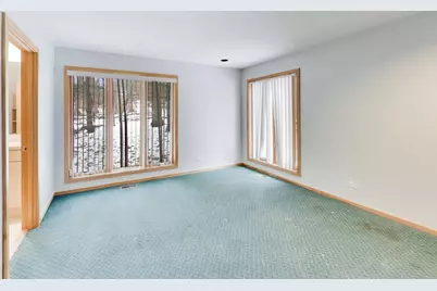 7716 Crystal Springs Road, Crystal Lake, IL 60012 - Photo 27