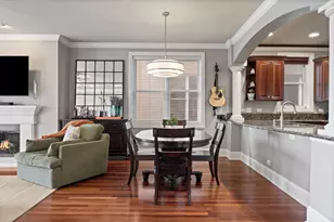 2820 N Sheffield Ave, Chicago, IL 60657 - Photo 7