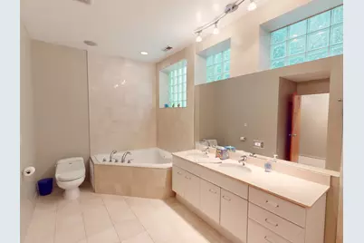 945 N Honore Street #1, Chicago, IL 60622 - Photo 31