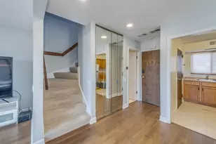 421 Elm St, Deerfield, IL 60015 - Photo 3