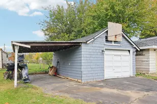 796 Parkway Ave, Elgin, IL 60120 - Photo 27