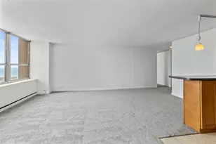 655 W Irving Park Rd, Chicago, IL 60613 - Photo 5