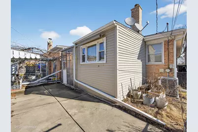 4506 N Oak Park Avenue, Harwood Heights, IL 60706 - Photo 3