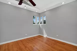 [Address not provided], La Grange, IL 60525 - Photo 15