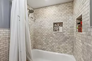 9330 Murray Ct, Morton Grove, IL 60053 - Photo 31