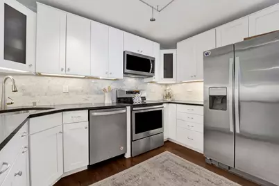 3150 N Sheridan Road #14A, Chicago, IL 60657 - Photo 3