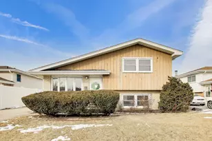 5440 138th St, Crestwood, IL 60418 - Photo 1