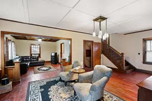 812 Garfield Ave, Rockford, IL 61103 - Photo 3